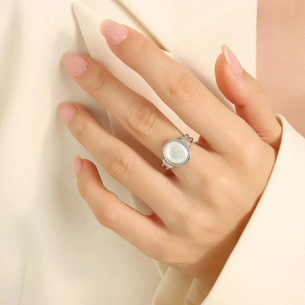 Vintage Seashell Charm Ring in Titanium Steel