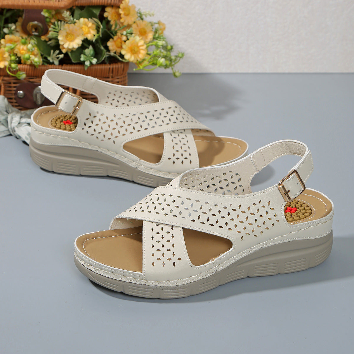 Hollow Cross Strap Wedge Beach Sandals