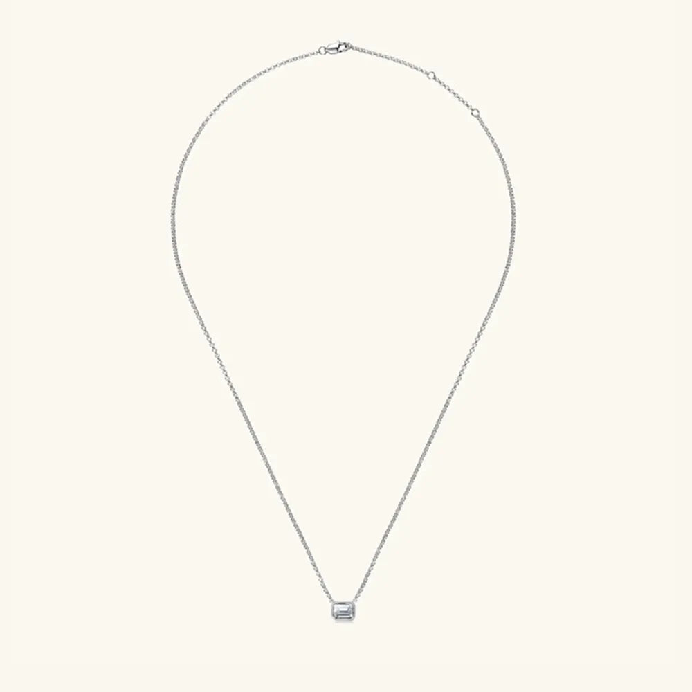 1 Carat Moissanite Pendant Necklace in 925 Silver