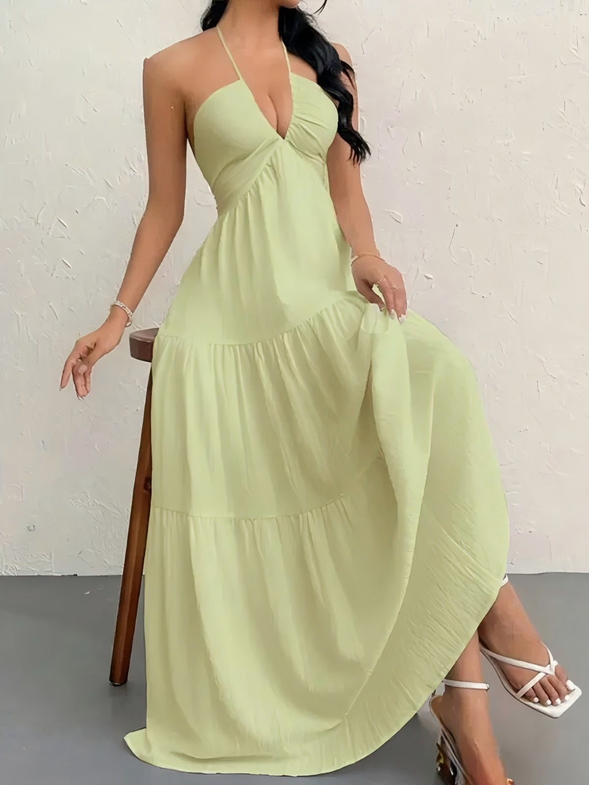 Solid Colour Halter Neck Backless Tie-Up Maxi Dress