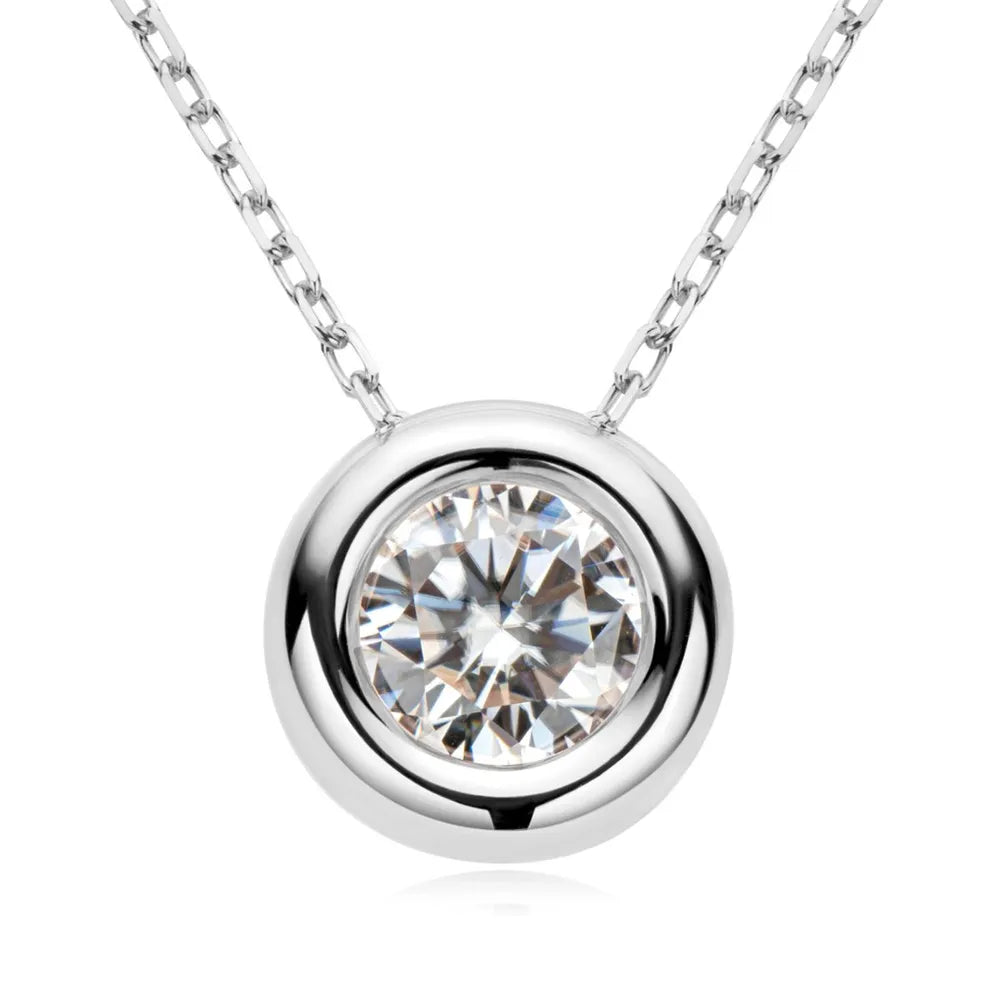 1 Carat Round Moissanite Necklace in 925 Silver