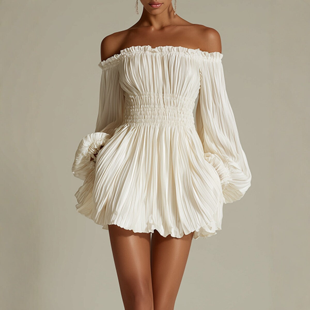 Elegant One-Shoulder Pleated Fitted Long Sleeve Dress