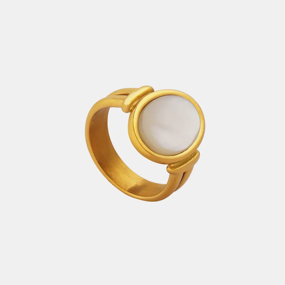 Vintage Seashell Charm Ring in Titanium Steel