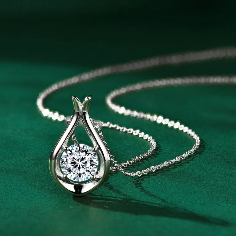 2 Carat Moissanite Pendant Necklace in 925 Silver