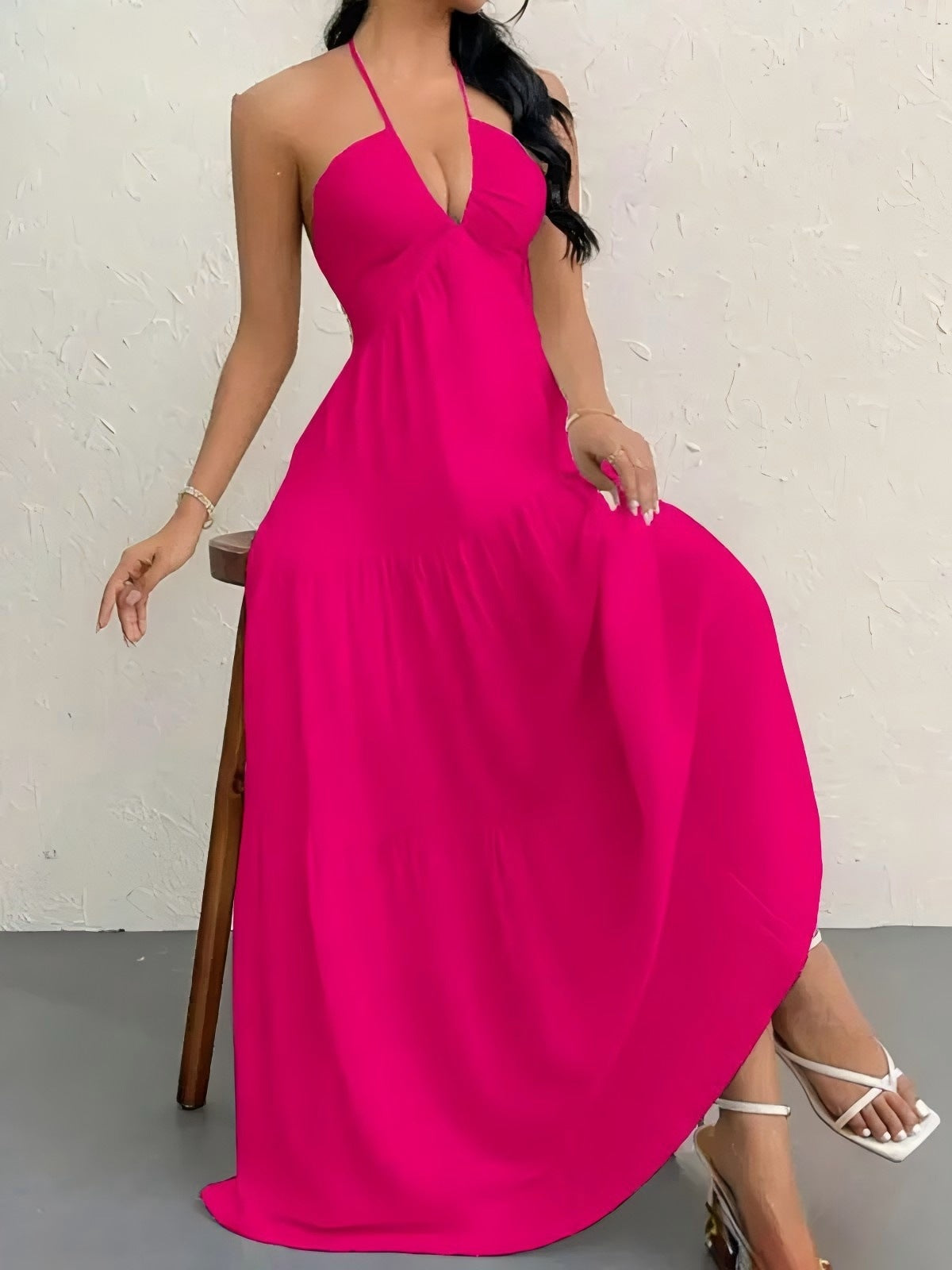 Solid Colour Halter Neck Backless Tie-Up Maxi Dress