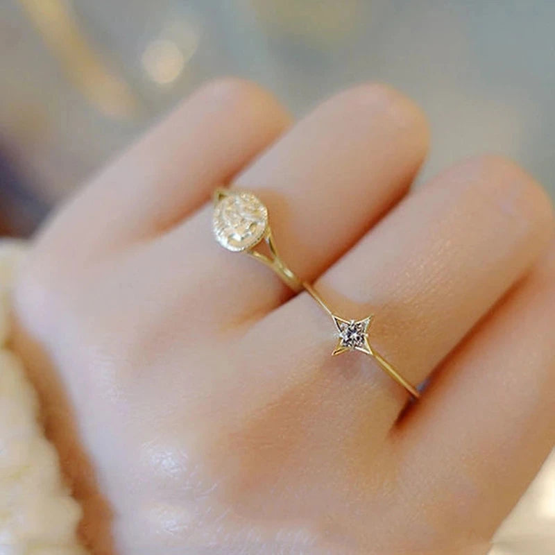 Single Zircon Gold Ring in 925 Silver