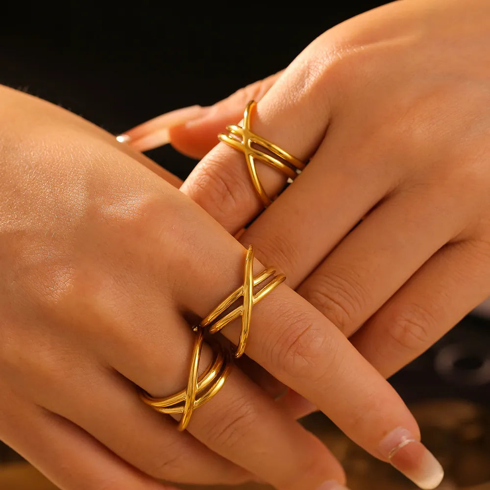 18K Gold Plated Crisscross Ring in Titanium