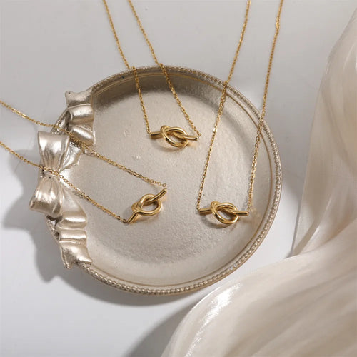 18K Gold Plated Knotted Necklace in Titanium Steel
