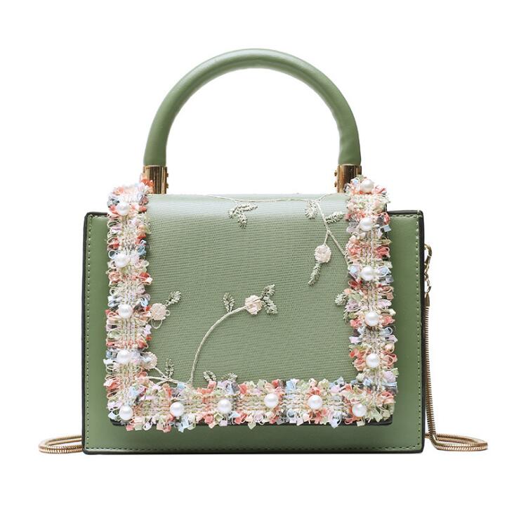 Vintage Floral Lace Gold Chain Crossbody Bag