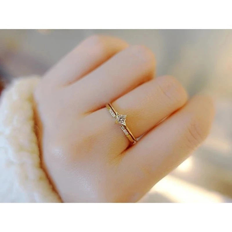 Single Zircon Gold Ring in 925 Silver