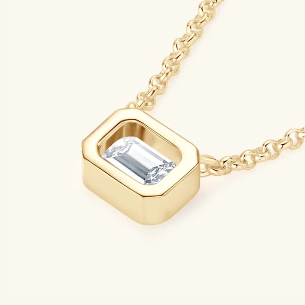 1 Carat Moissanite Pendant Necklace in 925 Silver
