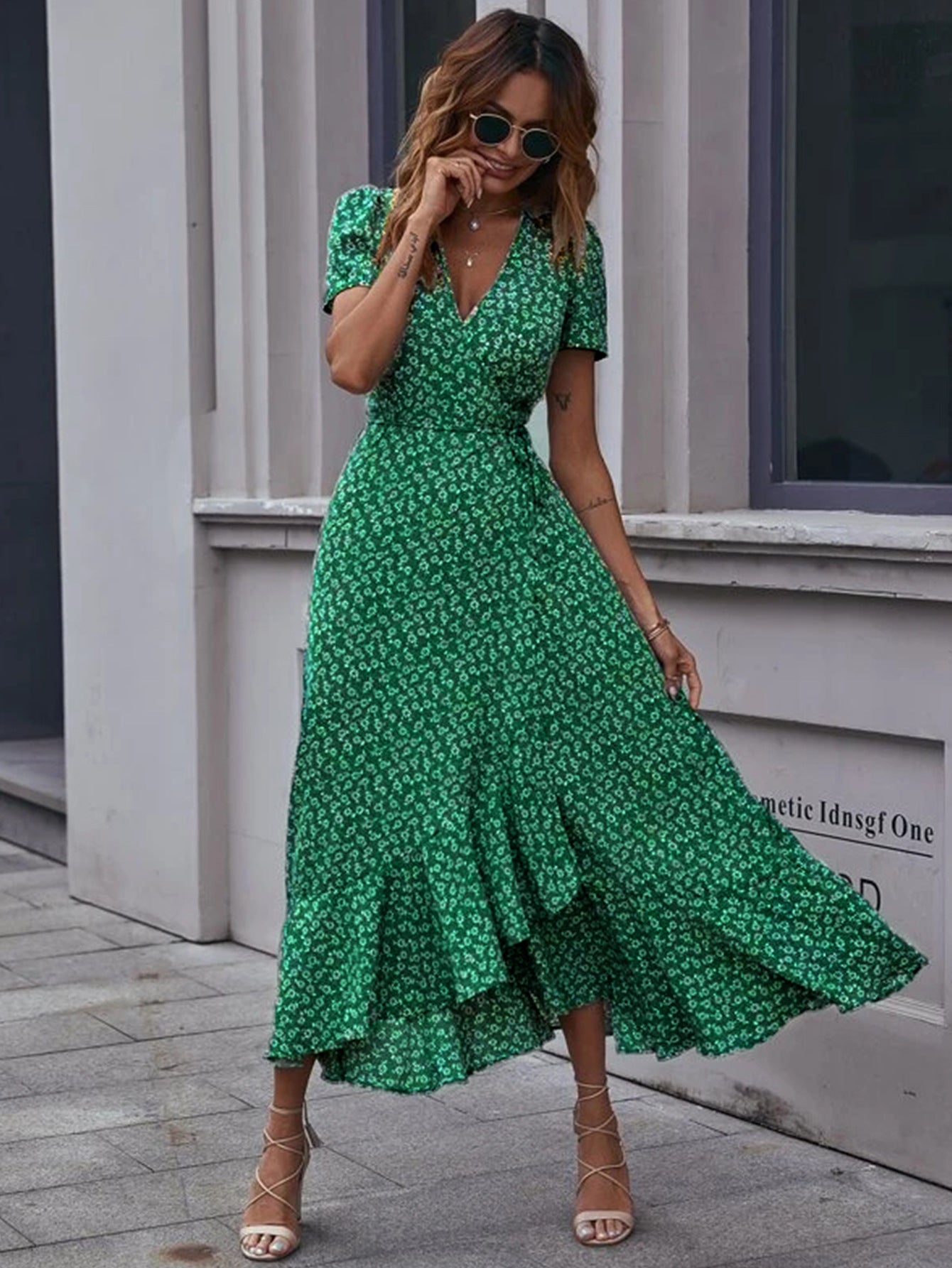 Floral Print Sleeveless V-Neck Tiered Smocked Waist Maxi Dress